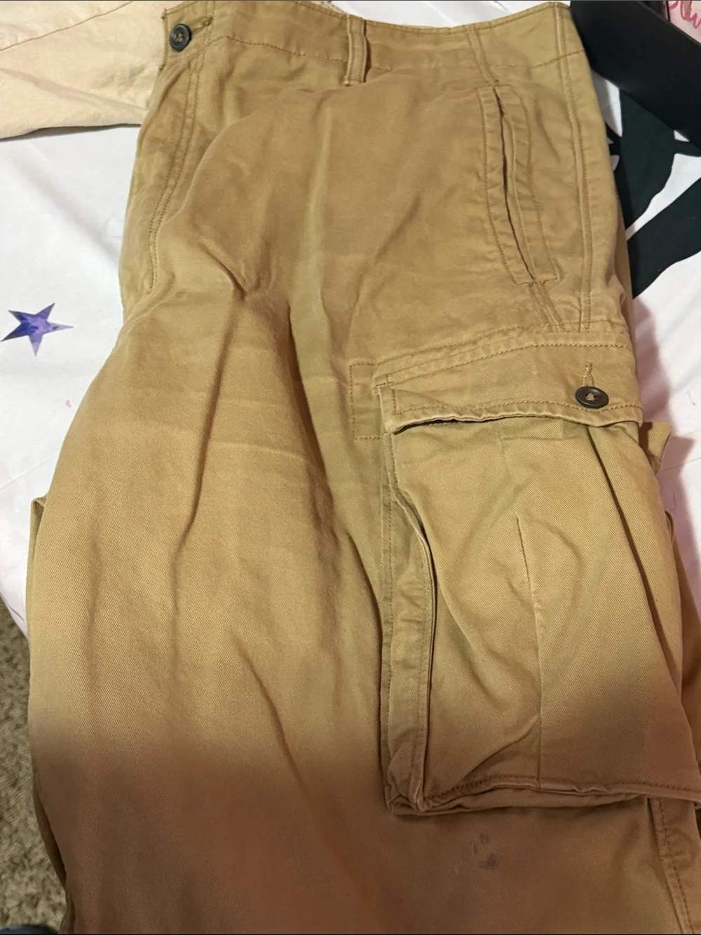 Levi's Tan/Natural Cargo Shorts Sz 42 Great condition